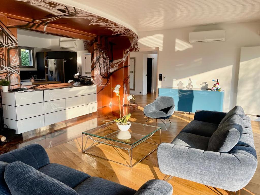 Villa Colmar Centre Avec Spa Et Double Parking Екстер'єр фото